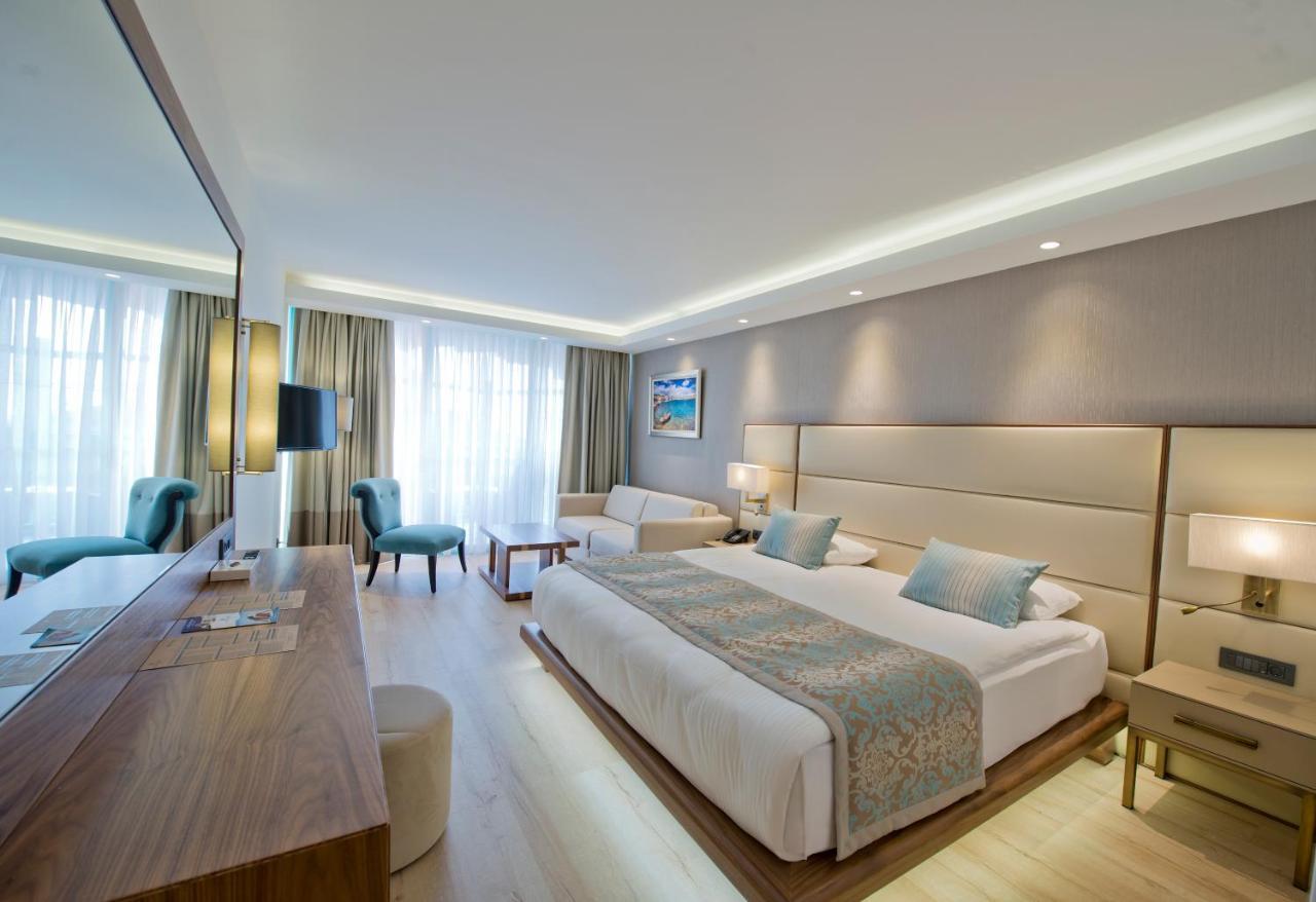 Deluxe Double Room with Sea View