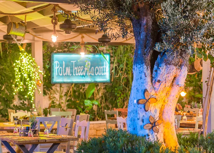Flamingo & Spa - Pet Friendly